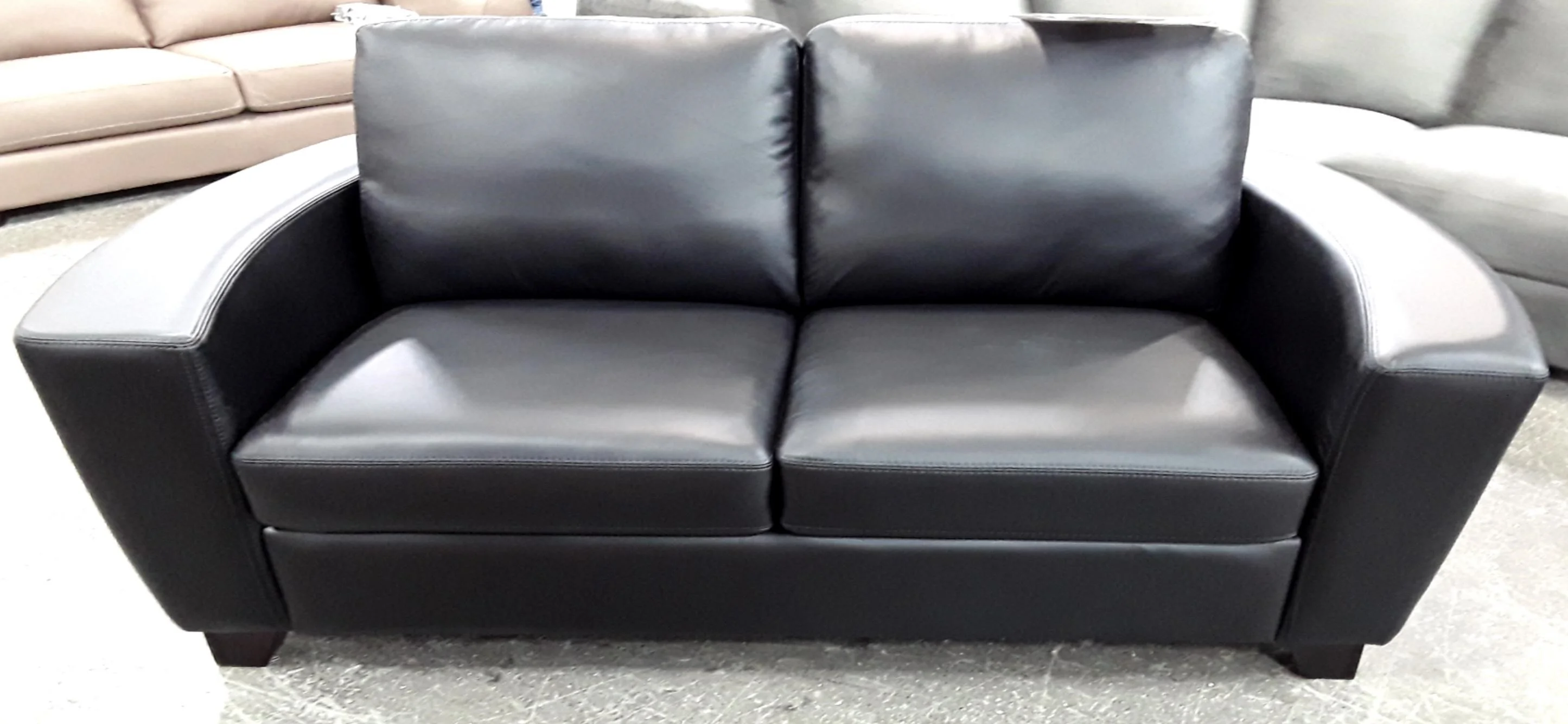 Palliser Leeds 7732803 Bali Match Spider Contemporary Loveseat Reeds